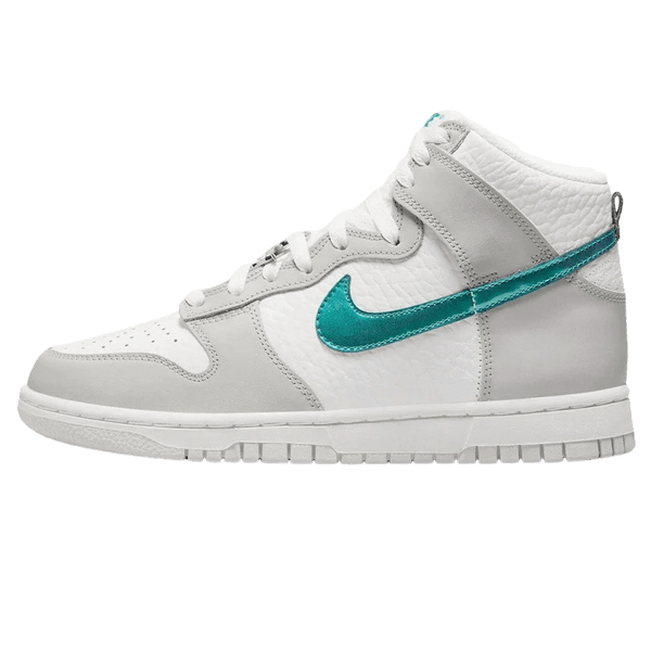 Nike Dunk High 'Ring Bling'- Streetwear Fashion - lacezy.com