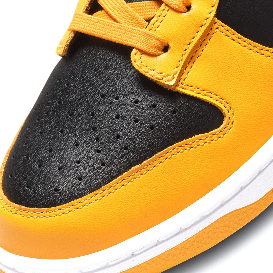 Nike Dunk Low 'Goldenrod'- Streetwear Fashion - lacezy.com