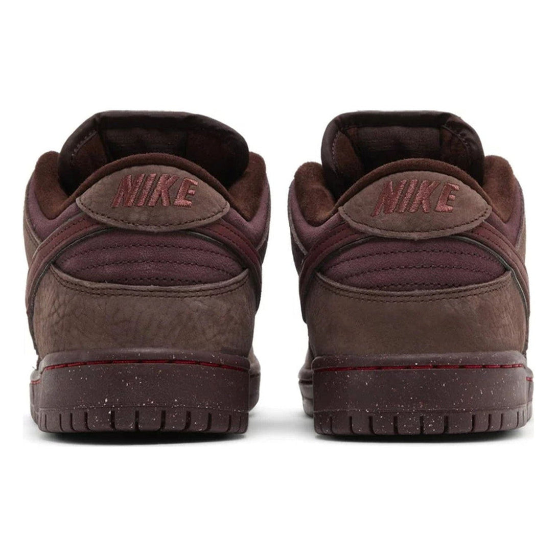 Nike Dunk Low Premium SB 'City Of Love Collection - Burgundy Crush'- Streetwear Fashion - lacezy.com